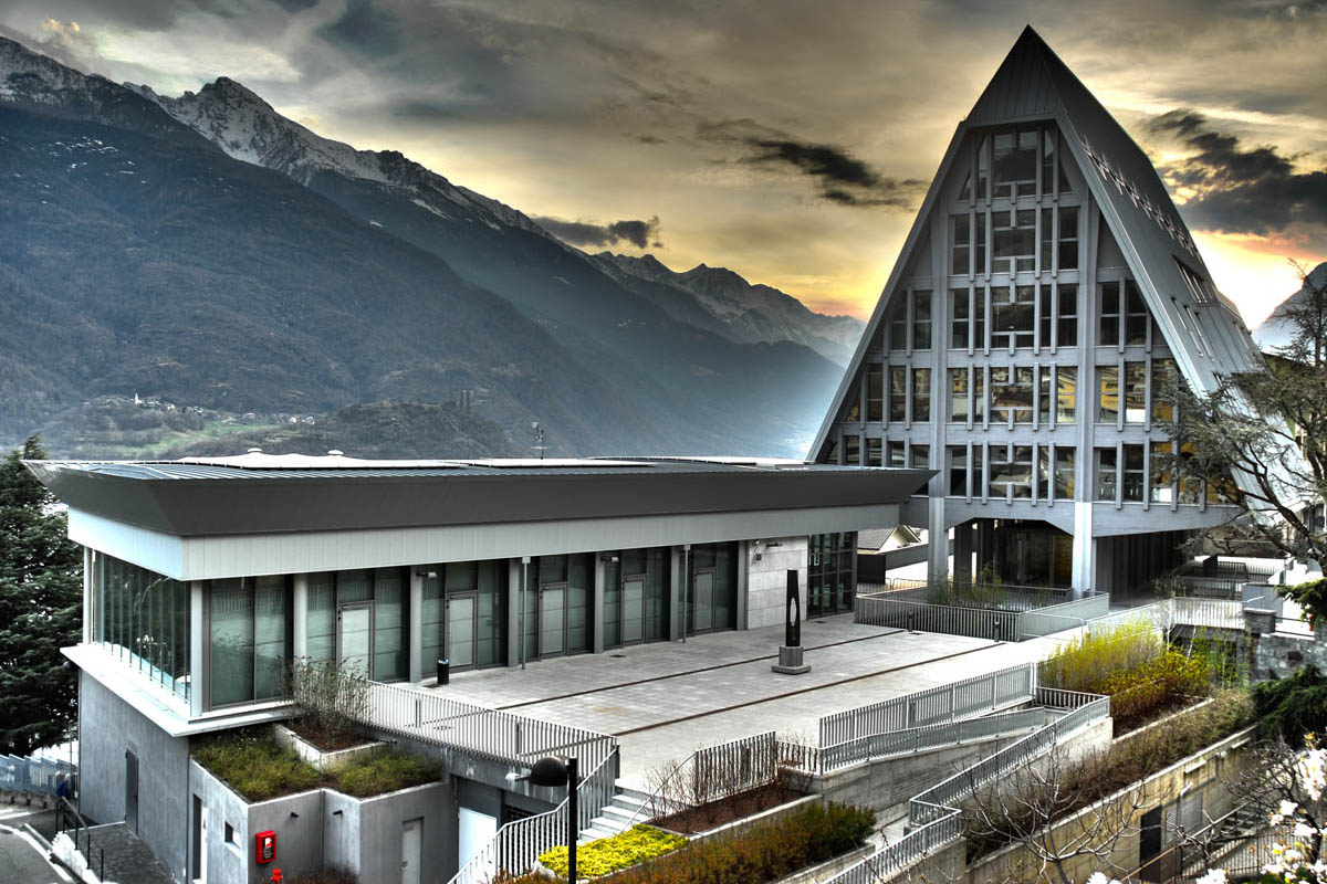 Centro Congressi e Municipio di Saint Vincent