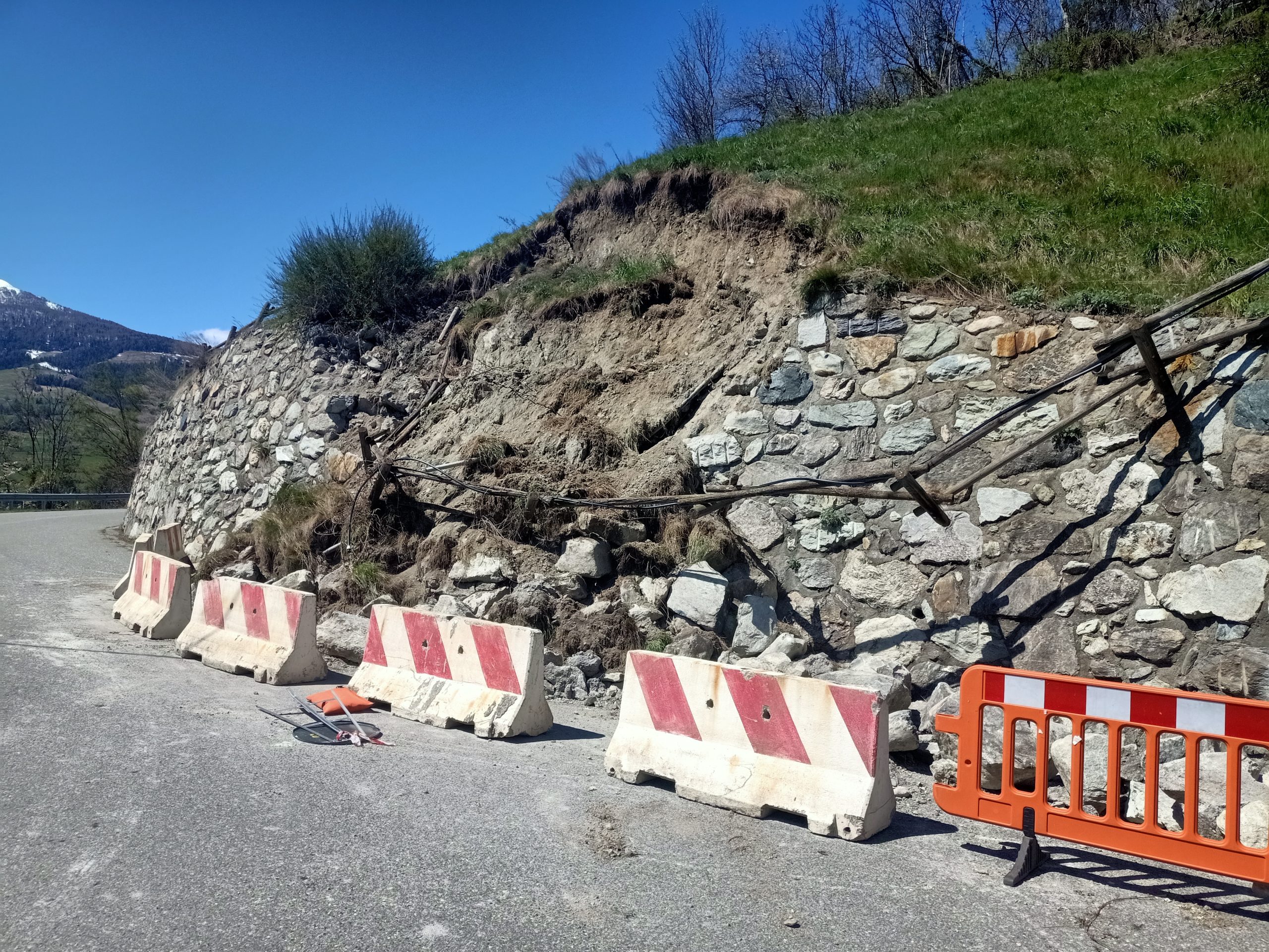 Interventi di somma urgenza nel Comune di Doues a seguito degli eventi meteorici